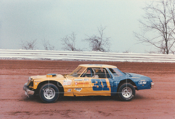#31 Unknown Street Stock