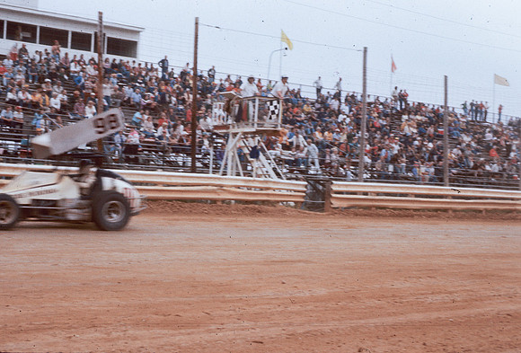 #98 Allen Klinger Takes the Checkers at Williams Grove-5
