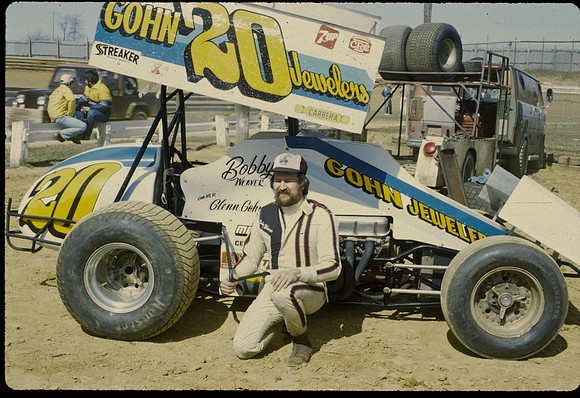 #20 Bobby Weaver
