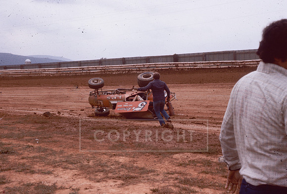 #5W Randy Wolfe Flips at Williams Grove-6