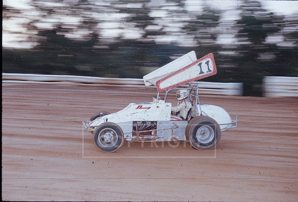 #11 Steve Kinser at Lincoln-2 (2)