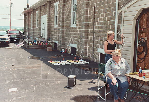 YCRC Picnic YCRC Clubhouse 2004 (10)