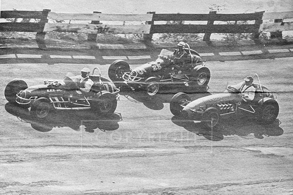#11 Bob Wente, #25 Dee Jones and #2 Jud Larson at Winchester