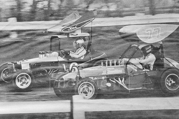 #6 Mitch Smith and #77 Bobby Adamson at Williams Grove