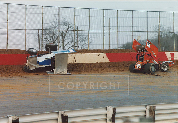 358 Sprint Crash at Lincoln