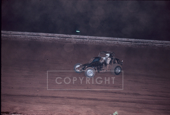 #3x Unknown Loses Wing at Lincoln-2