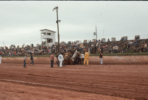Late Model Crash at Susquehanna-5