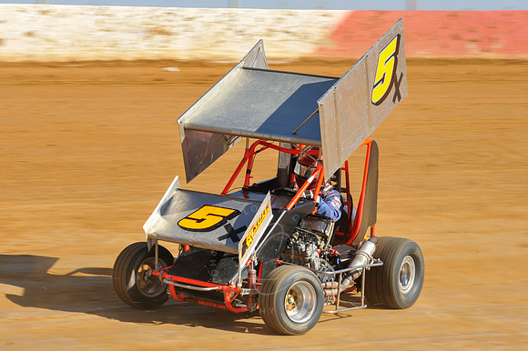 _D707708